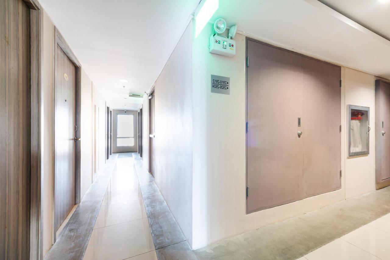 Oyo 474 Urbandeca Tower 316 - Nizami Condotel Mandaluyong Eksteriør billede