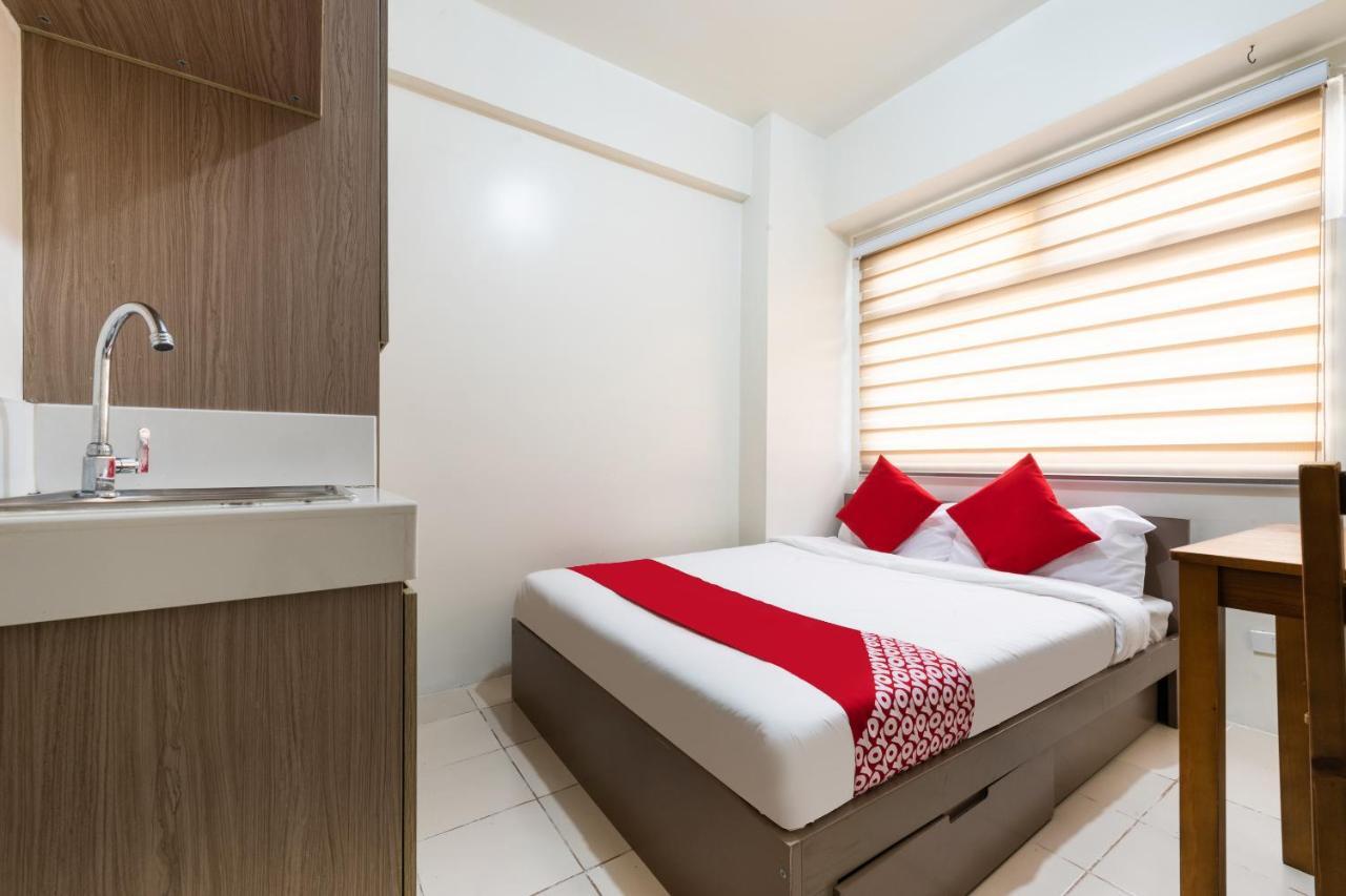 Oyo 474 Urbandeca Tower 316 - Nizami Condotel Mandaluyong Eksteriør billede