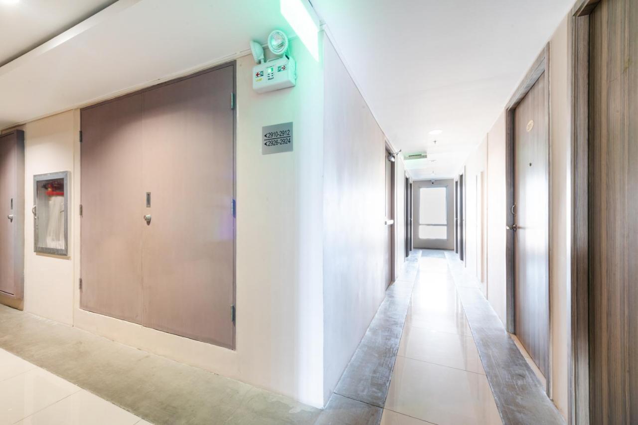 Oyo 474 Urbandeca Tower 316 - Nizami Condotel Mandaluyong Eksteriør billede